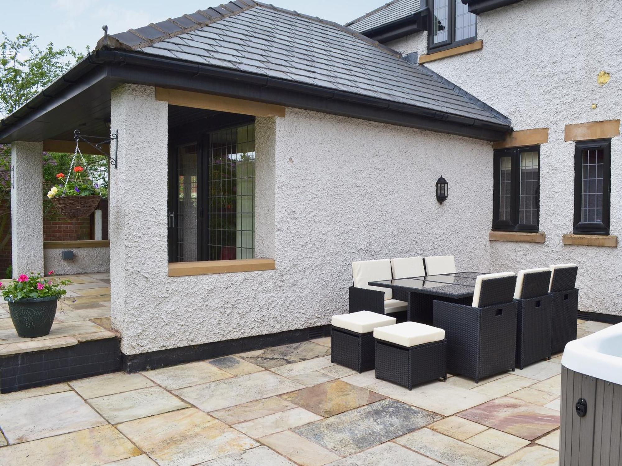 Вилла Castlebar Little Singleton Экстерьер фото